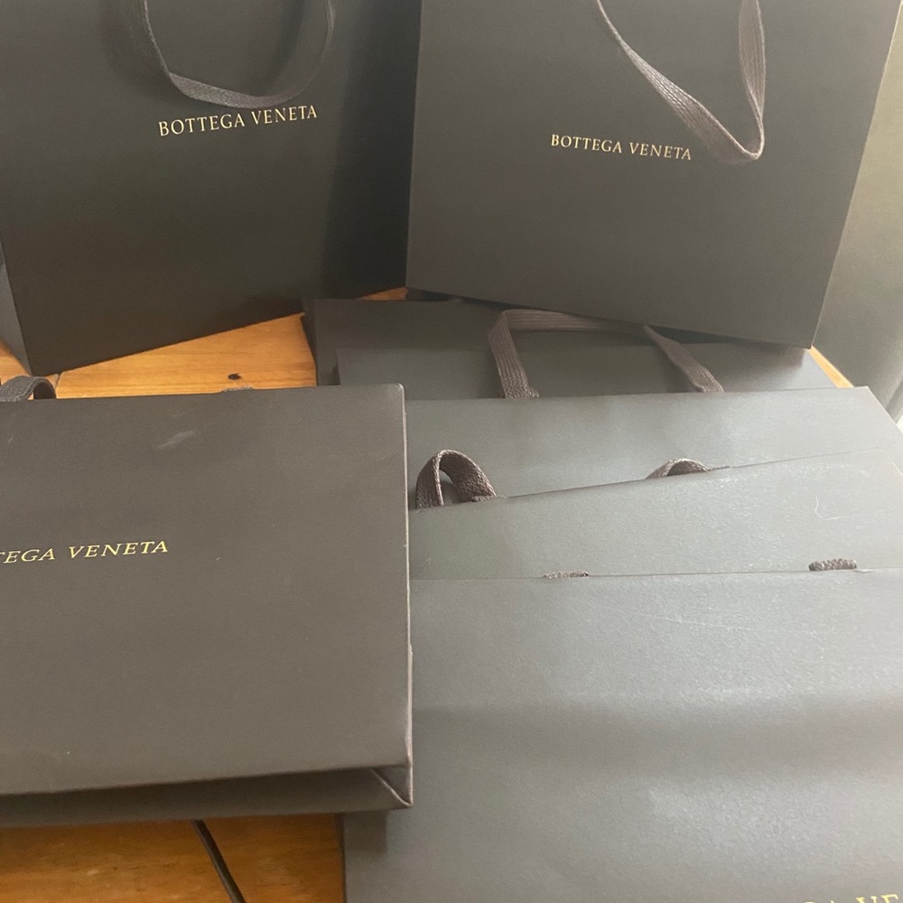 BOTTEGA VENETA SHOPPING BAG 9 PCS